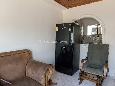 Casa de 4 alcobas en venta en Los Laureles Ii, Montería, 273 m² · foto 16 de 20