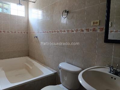 Casa en venta en La Castellana, Montería · foto 7 de 15
