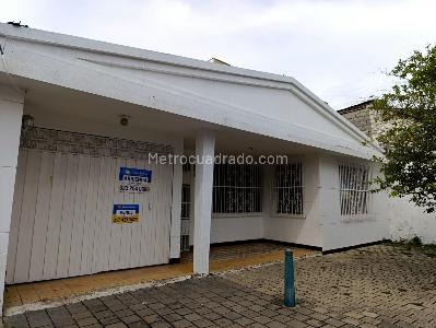 Casa en venta en Centro, Montería · foto 2 de 19