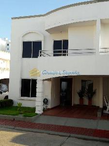 Casa en venta en La Castellana, Montería · foto 2 de 17