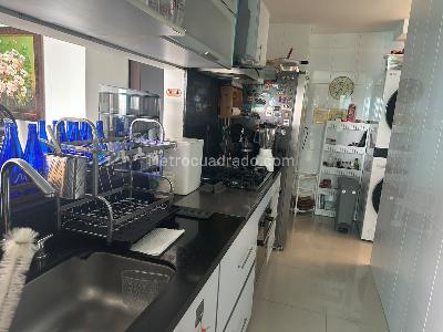 Apartamento de 3 alcobas en venta en Crespo, Cartagena, 110 m² · foto 4 de 17