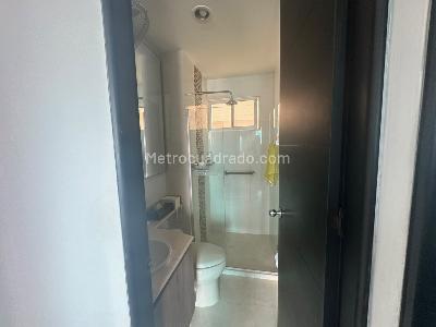 Apartamento de 3 alcobas en venta en Crespo, Cartagena, 110 m² · foto 8 de 17