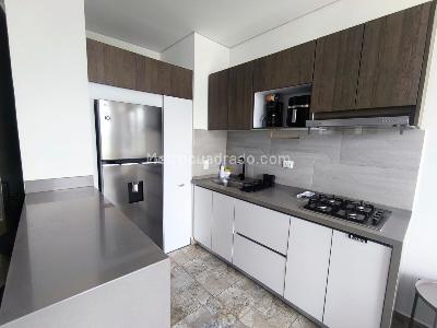 Apartamento en venta en El Rodadero, Santa Marta · foto 4 de 16