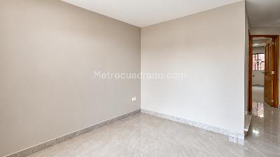Casa de 5 alcobas en arriendo en Crespo, Cartagena, 260 m² · foto 2 de 20