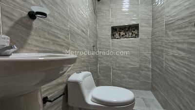 Casa de 5 alcobas en arriendo en Crespo, Cartagena, 260 m² · foto 15 de 20
