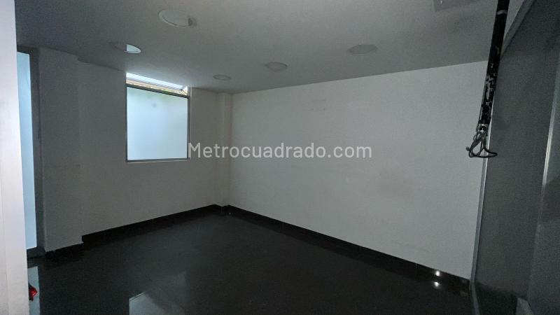 Edificio de Oficinas en Arriendo, MODELIA, Bogotá D.C. - Más