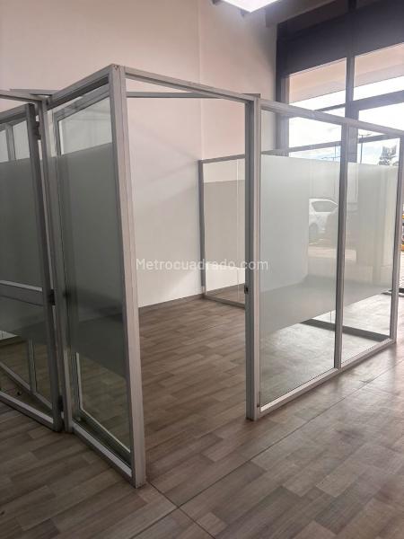 Local Comercial en Arriendo, AVENIDA EL DORADO, Bogotá D.C. - Más