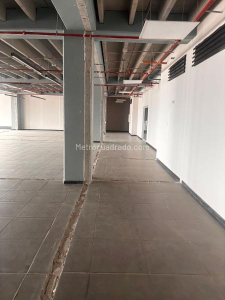 Oficina en Arriendo, AVENIDA EL DORADO, Bogotá D.C. - Más