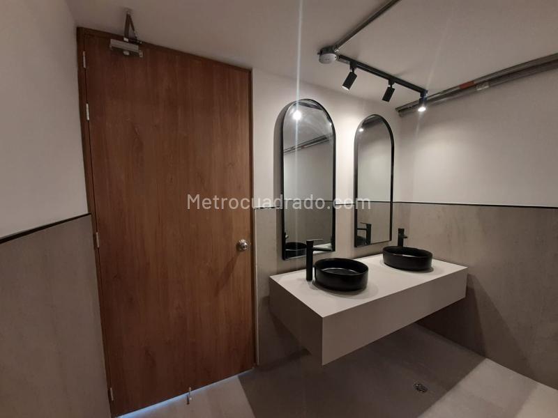 Oficina en Arriendo, QUINTA CAMACHO, Bogotá D.C. - Vista 5