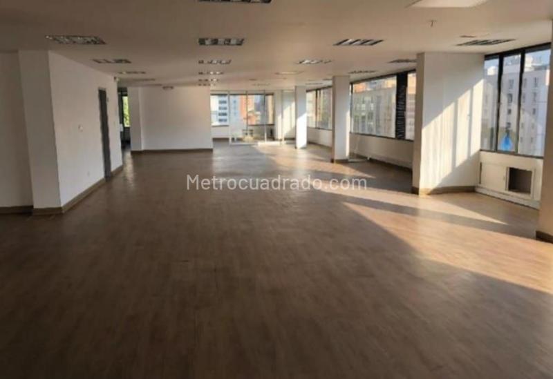Edificio de Oficinas en Arriendo, CHICO, Bogotá D.C. - Widok 2