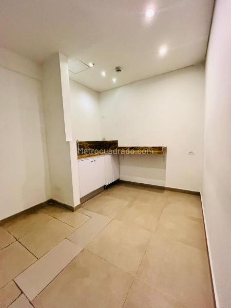 Oficina en Arriendo, QUINTA CAMACHO, Bogotá D.C. - Więcej