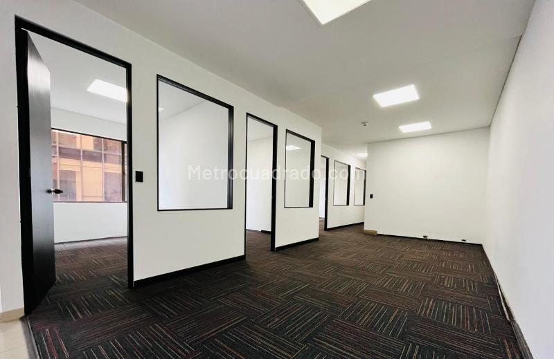 Oficina en Arriendo, QUINTA CAMACHO, Bogotá D.C. - Widok 6