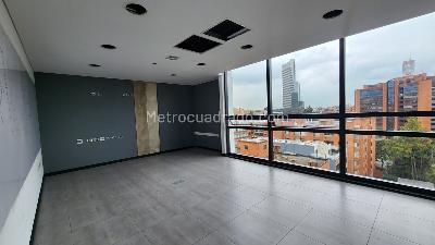 Office for rent in CHICO NORTE, Bogotá