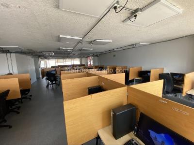 Oficina en Arriendo, QUINTA CAMACHO, Bogotá D.C.