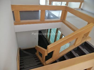 Office for rent in SANTA BARBARA ORIENTAL, Bogotá