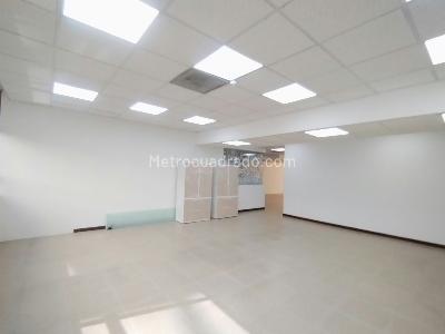 Office for rent in PINAR DEL CHICO, Bogotá