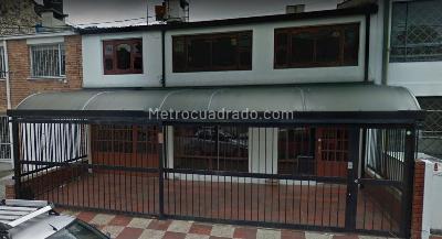 Casa de 5 alcobas en arriendo en La Castellana, Bogotá, 350 m² · foto 11 de 15