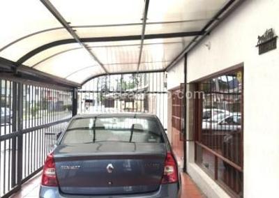 Casa de 5 alcobas en arriendo en La Castellana, Bogotá, 350 m² · foto 14 de 15