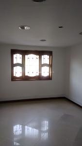 Casa de 5 alcobas en arriendo en La Castellana, Bogotá, 350 m² · foto 3 de 15