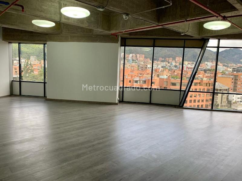 Oficina en Venta, CHICO NORTE II, Bogotá D.C. - Más