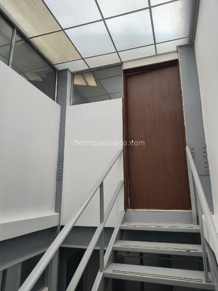 Bodega en Venta, CENTRO INDUSTRIAL DE PUENTE ARANDA, Bogotá D.C. - Más