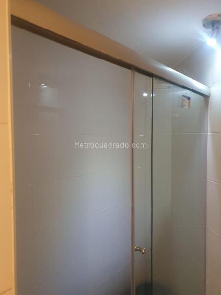 Edificio de Oficinas en Venta, MOLINOS EL CHICO, Bogotá D.C. - Widok 2