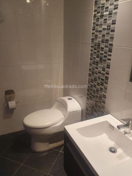 Edificio de Oficinas en Venta, MOLINOS EL CHICO, Bogotá D.C. - Widok 3