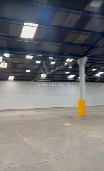 Bodega en Arriendo, CENTRO PENSILVANIA, Bogotá D.C. - Más