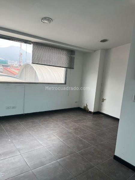 Edificio de Oficinas en Arriendo, 7 DE AGOSTO, Bogotá D.C. - Vista 4