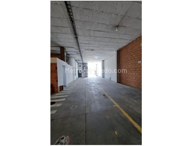 Bodega en Arriendo, MONTEVIDEO SUR, Bogotá D.C. - Más