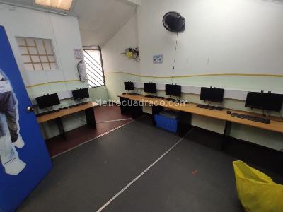 Casa de 5 alcobas en venta en Carvajal Sur, Bogotá, 392 m² · foto 10 de 20