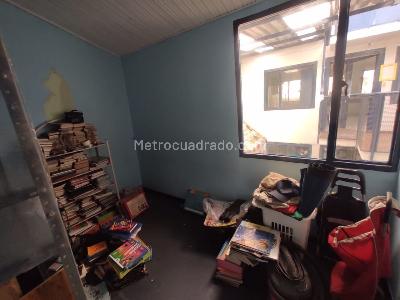 Casa de 5 alcobas en venta en Carvajal Sur, Bogotá, 392 m² · foto 7 de 20