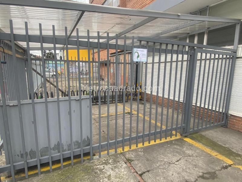 Bodega en Arriendo, TOBERIN, Bogotá D.C. - Más