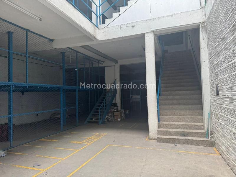 Bodega en Venta, LAS FERIAS OCCIDENTAL, Bogotá D.C. - Más
