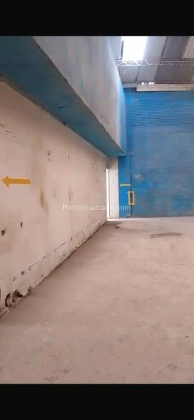 Bodega en Arriendo, AV INDUMIL, Soacha - Más