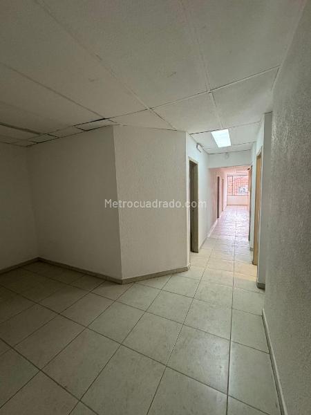 Bodega en Venta, LAS FERIAS, Bogotá D.C. - Más