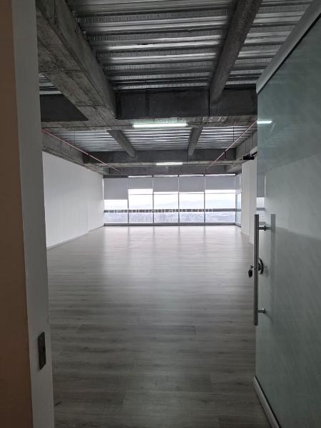 Oficina en Arriendo, BARRANCAS ORIENTAL, Bogotá D.C. - Más