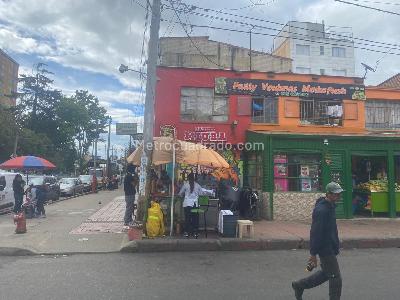 Casa de 5 alcobas en venta en El Recuerdo, Bogotá, 174 m² · foto 2 de 3