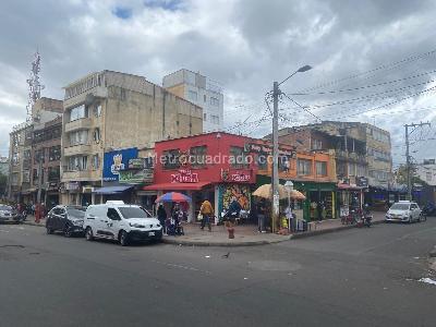 Casa de 5 alcobas en venta en El Recuerdo, Bogotá, 174 m² · foto 3 de 3