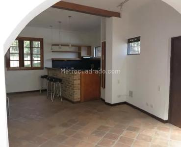 Casa de 5 alcobas en venta en Bosque Izquierdo, Bogotá, 234 m² · foto 10 de 14