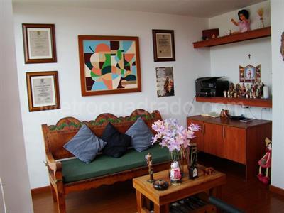 Apartamento de 3 alcobas en venta en Los Cedros, Bogotá, 230 m² · foto 12 de 17