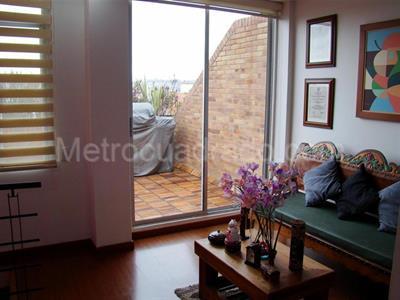 Apartamento de 3 alcobas en venta en Los Cedros, Bogotá, 230 m² · foto 13 de 17