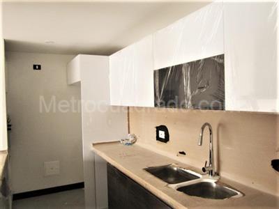 Apartamento en venta en Santa Barbara Occidental, Bogotá · foto 10 de 14