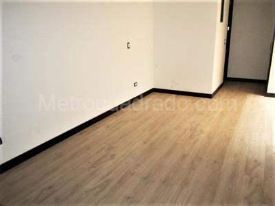 Apartamento en venta en Santa Barbara Occidental, Bogotá · foto 5 de 14