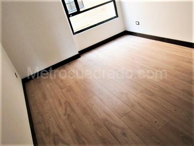 Apartamento en venta en Santa Barbara Occidental, Bogotá · foto 8 de 14
