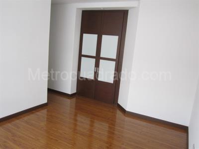 Apartamento de 3 alcobas en venta en Chico Iii, Bogotá, 125 m² · foto 6 de 20
