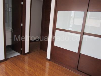 Apartamento de 3 alcobas en venta en Chico Iii, Bogotá, 125 m² · foto 9 de 20