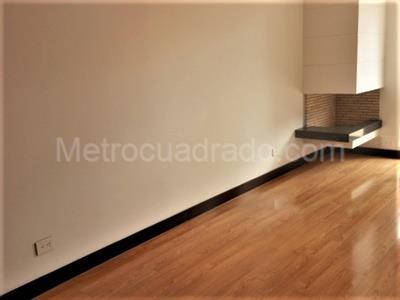 Apartamento en venta en Santa Barbara, Bogotá · foto 4 de 20
