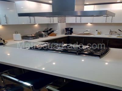 Apartamento de 3 alcobas en venta en Chico Nogal, Bogotá, 287 m² · foto 10 de 20