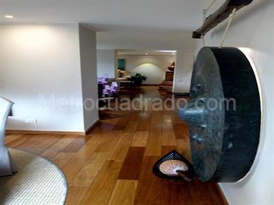 Apartamento de 3 alcobas en venta en Chico Nogal, Bogotá, 287 m² · foto 7 de 20